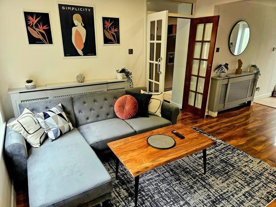 Homebird Property - Buckton House ليدز المظهر الخارجي الصورة